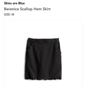 Black Skirt with pockets